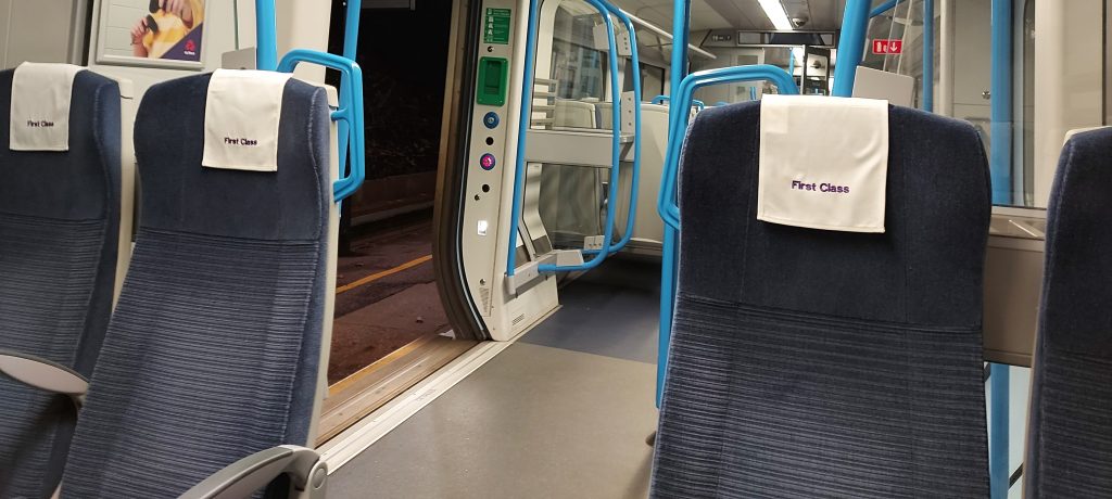thameslink first class - best first class train in the uk blog