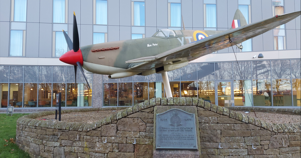 edinburgh airport to city centre - spitfire memorial