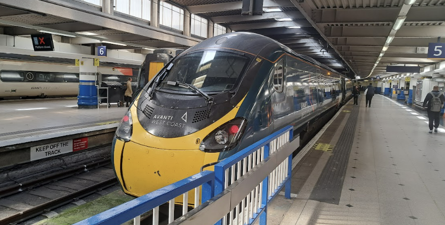 train 2 of the trip to find the best train from london to birmingham - class 390 at london euston