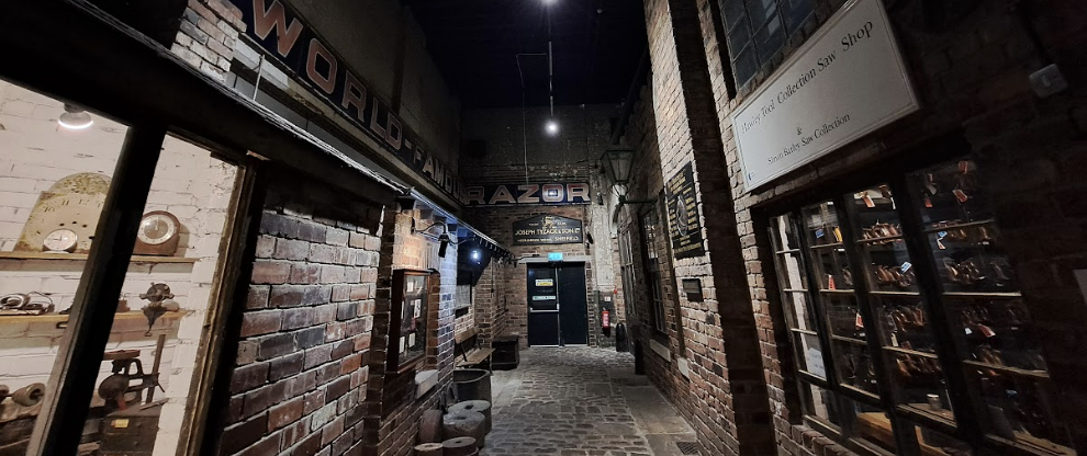 reconstruction of a 1916 street in sheffield kelham island museum