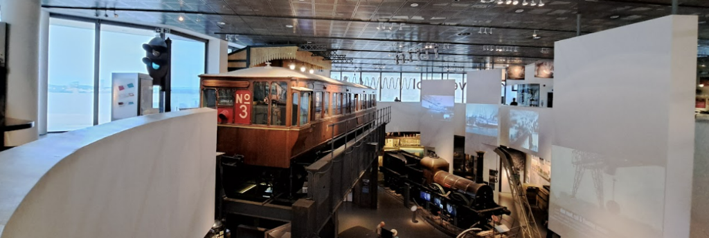 liverpool museum, showing liverpool overhead railway carriage