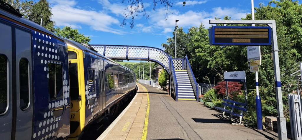 aberdour - accessible from edinburgh by train