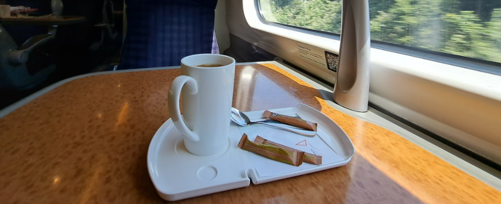 coffee served in avanti first class
