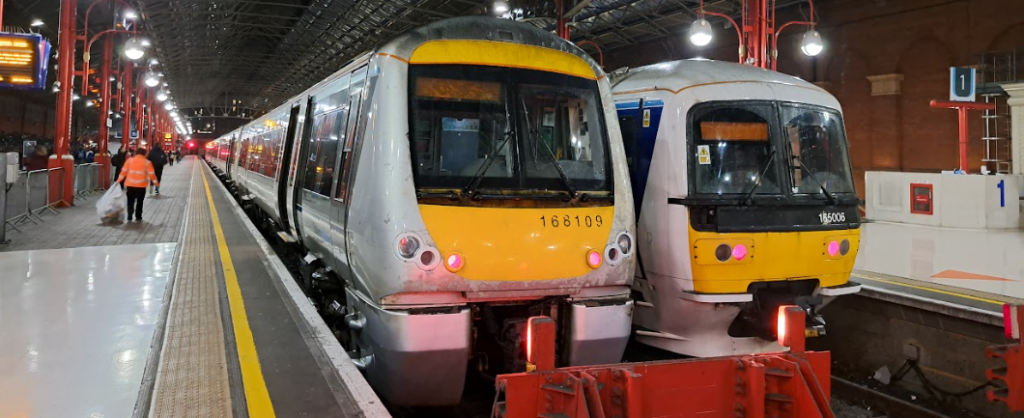chiltern turbo and turbostar trains, which offer the best london to oxford train price