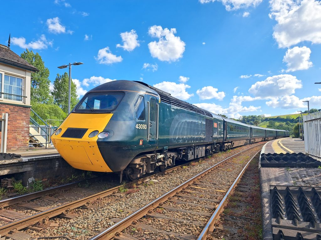 castle class train in lostwithiel, cornwall